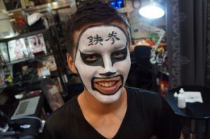 ハロウィンのフェイスペイント道具10選 簡単に仮装のメイク トレンドインフォメーション