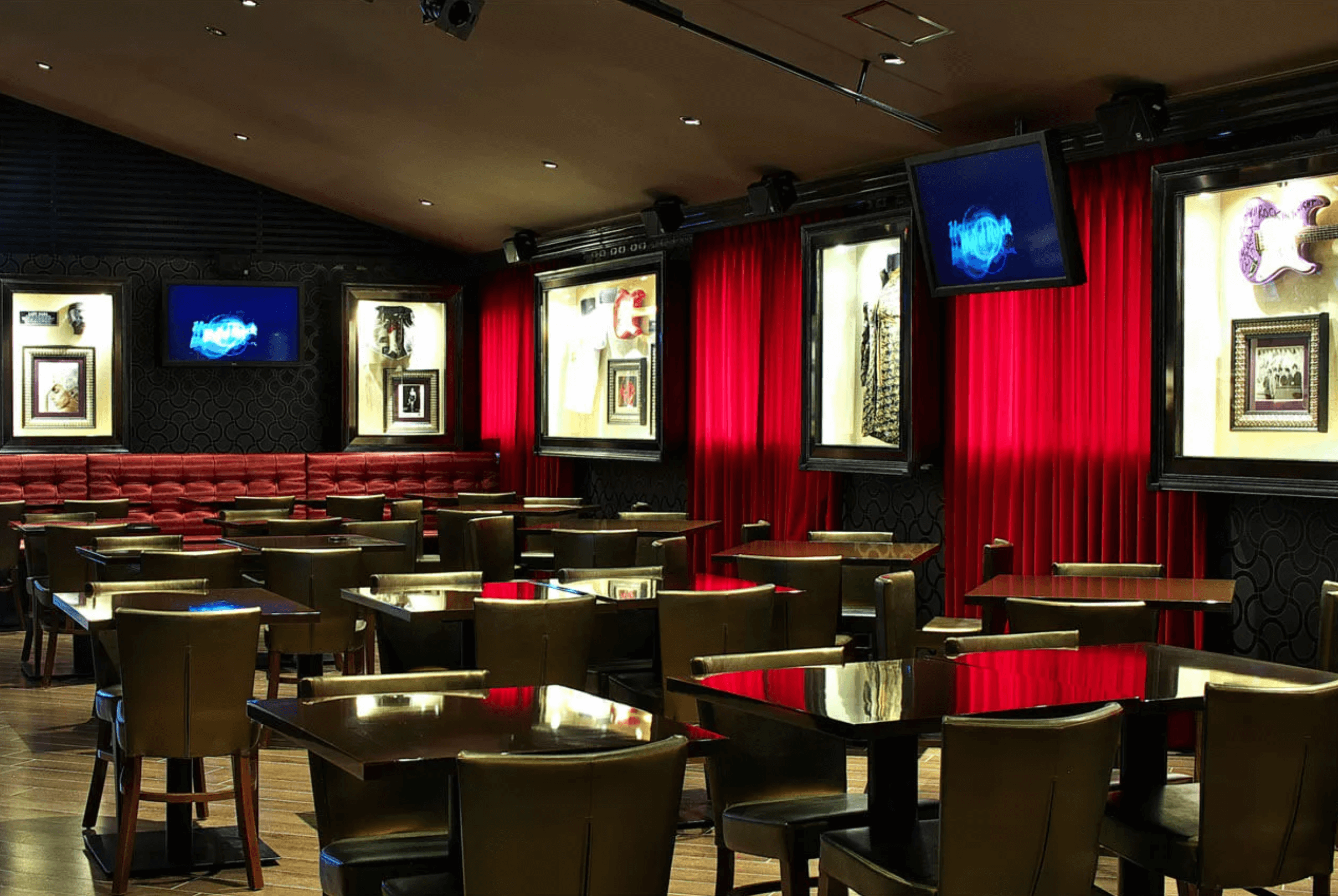 Hard Rock Cafe 東京　内観