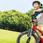 子供の補助輪なし自転車は何歳から？外すための練習方法は？